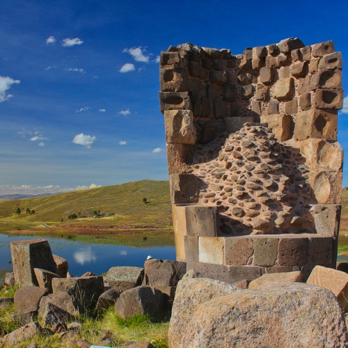 Puno, Sillustani ruïnes