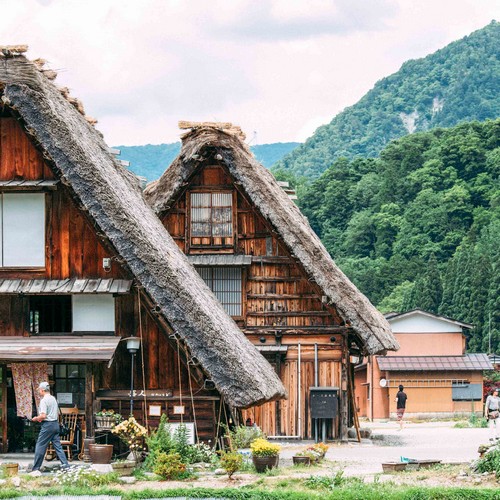 De boerenwoningen in Shirakawago