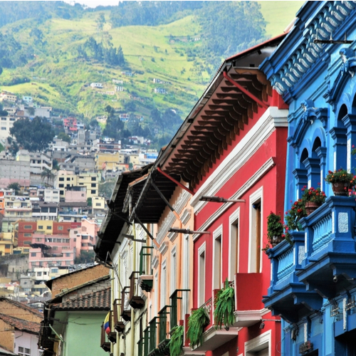 Gekleurde huizen in Quito