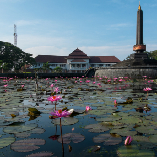 Alun-Alun Tugu, Malang