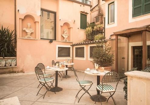 Hotel Donatello Roma, patio