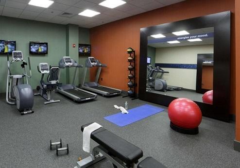 Hampton Inn Boston/Natick, fitnessruimte