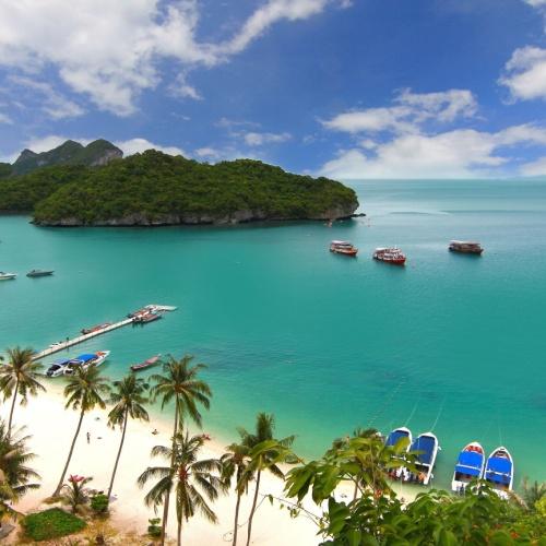 Het prachtige strand van Koh Samui