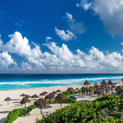 Playa Delfines in Cancún