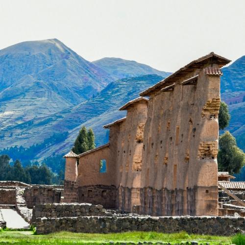 De Inca-tempel Wiracocha in Raqchi