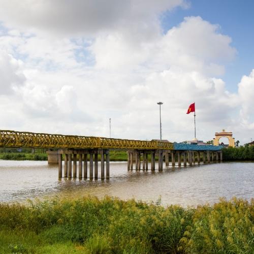 Hien Luong brug bij de DMZ