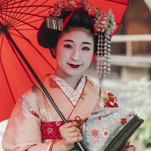 Portret van een Maiko geisha