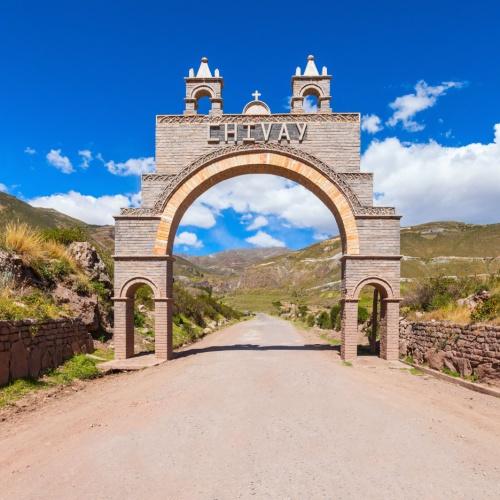 De belangrijkste stad in de Colca-vallei, Chivay