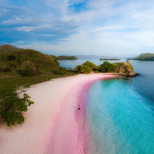 Pink Beach Lombok