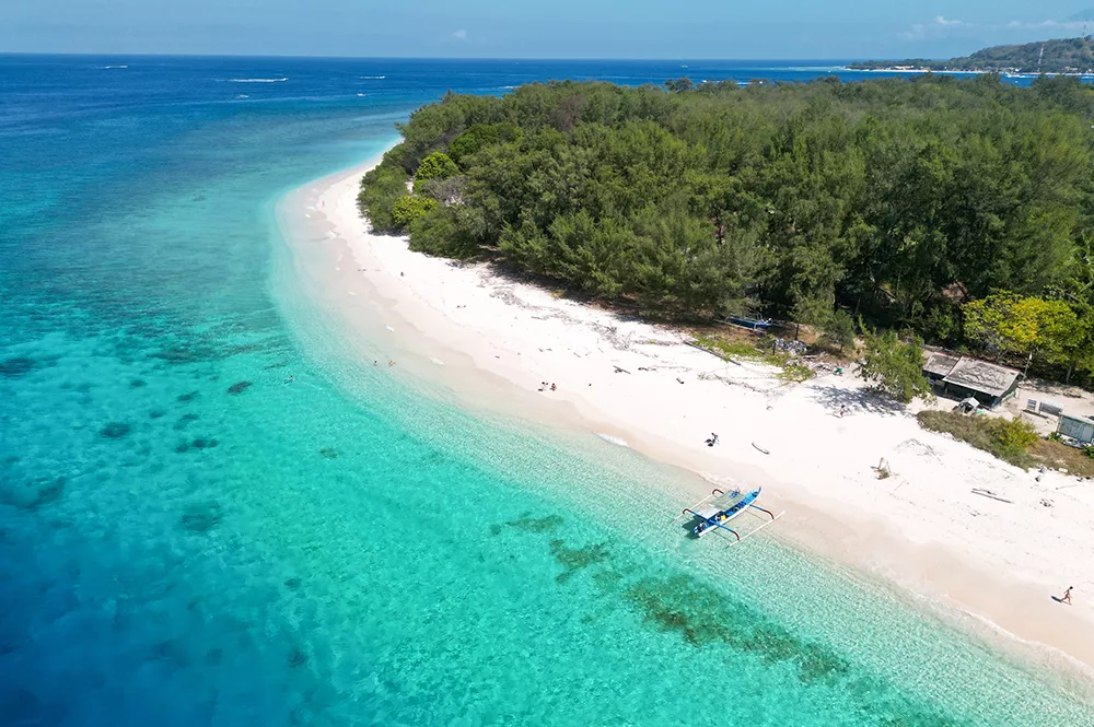 Strand Gili Air tijdens Groepsreis Het Echte Bali & Gili Air